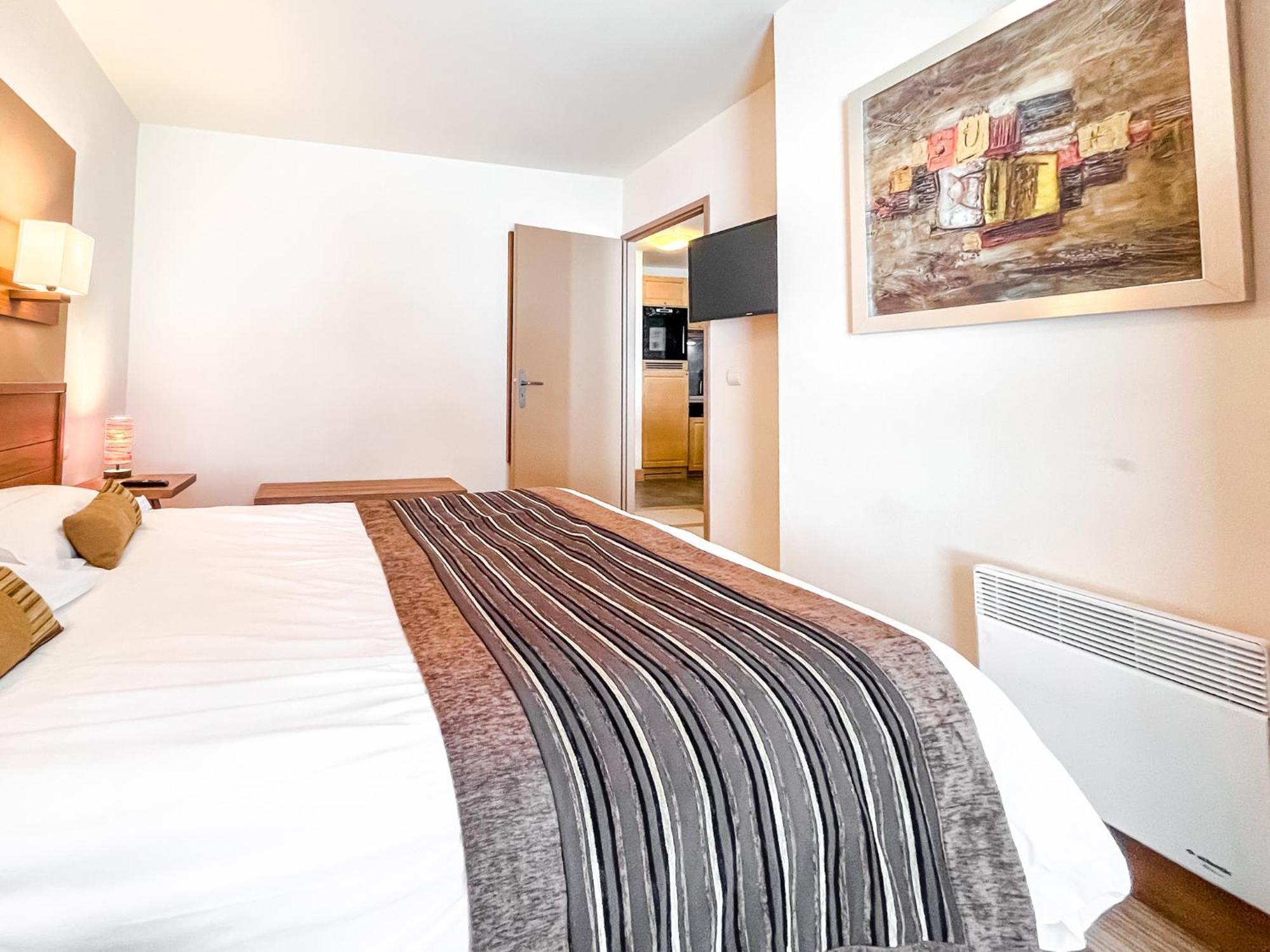 Large One-Bedroom Apartment, Wheelchair Adapted, Les Terrasses D'Eos Flaine Kültér fotó